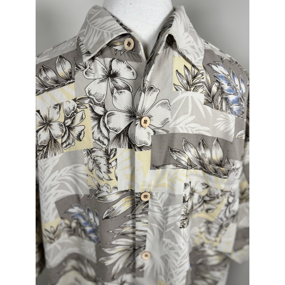 Tommy Bahama Heritage Tortola Silk‎ Hawaiian Shirt Men's M Beige Floral Camp